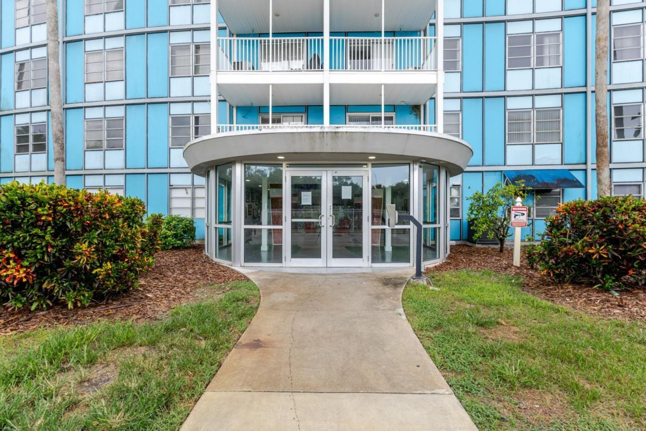 3315 58th Avenue S, Unit 222, Saint Petersburg, FL 33712 Photo