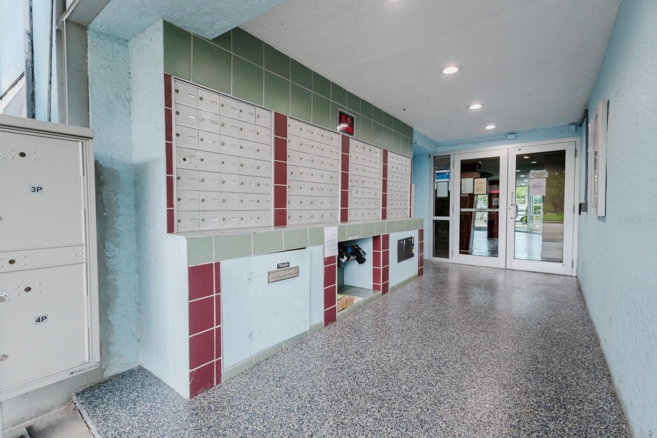 3315 58th Avenue S, Unit 222, Saint Petersburg, FL 33712 Photo