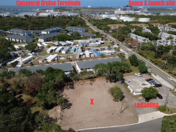 OAK LANE , CAPE CANAVERAL, FL 32920