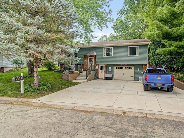 1822 1st Avenue, Monroe, WI 53566