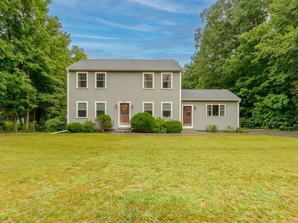 391 Main St, Townsend, MA 01474