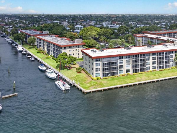 3100 NE 48TH Court, Unit 214, Lighthouse Point, FL 33064