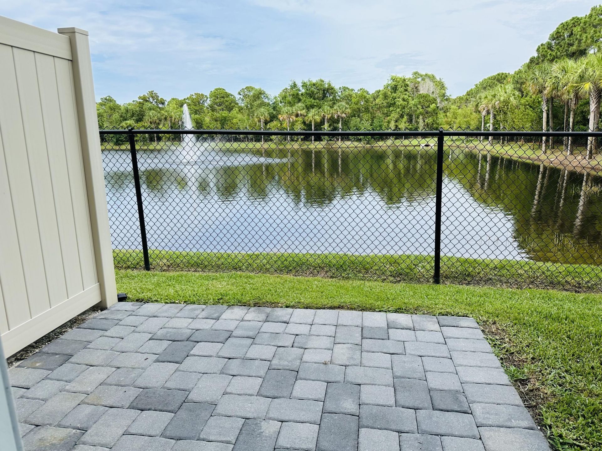 3949 SE Mentmore Lane, Stuart, FL 34997 Photo