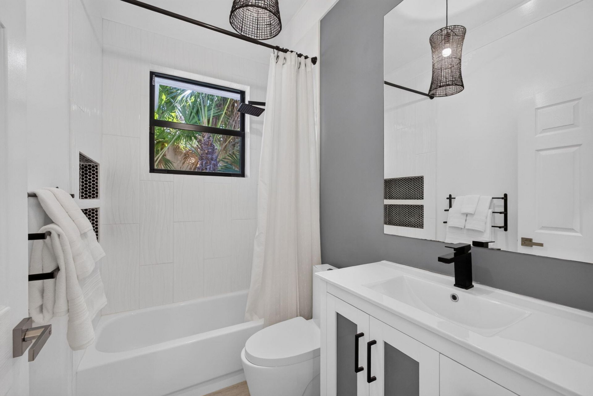 2185 Regents Boulevard, West Palm Beach, FL 33409 Photo
