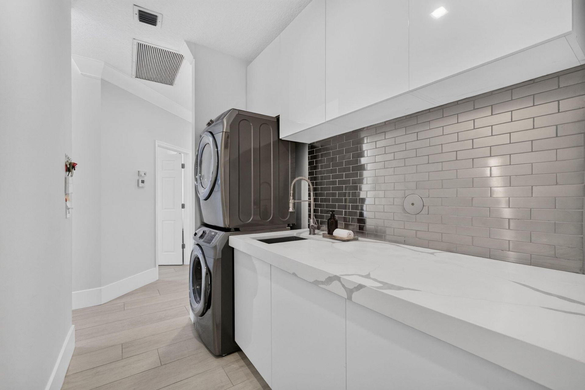 2185 Regents Boulevard, West Palm Beach, FL 33409 Photo