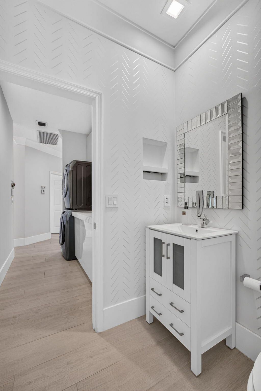 2185 Regents Boulevard, West Palm Beach, FL 33409 Photo
