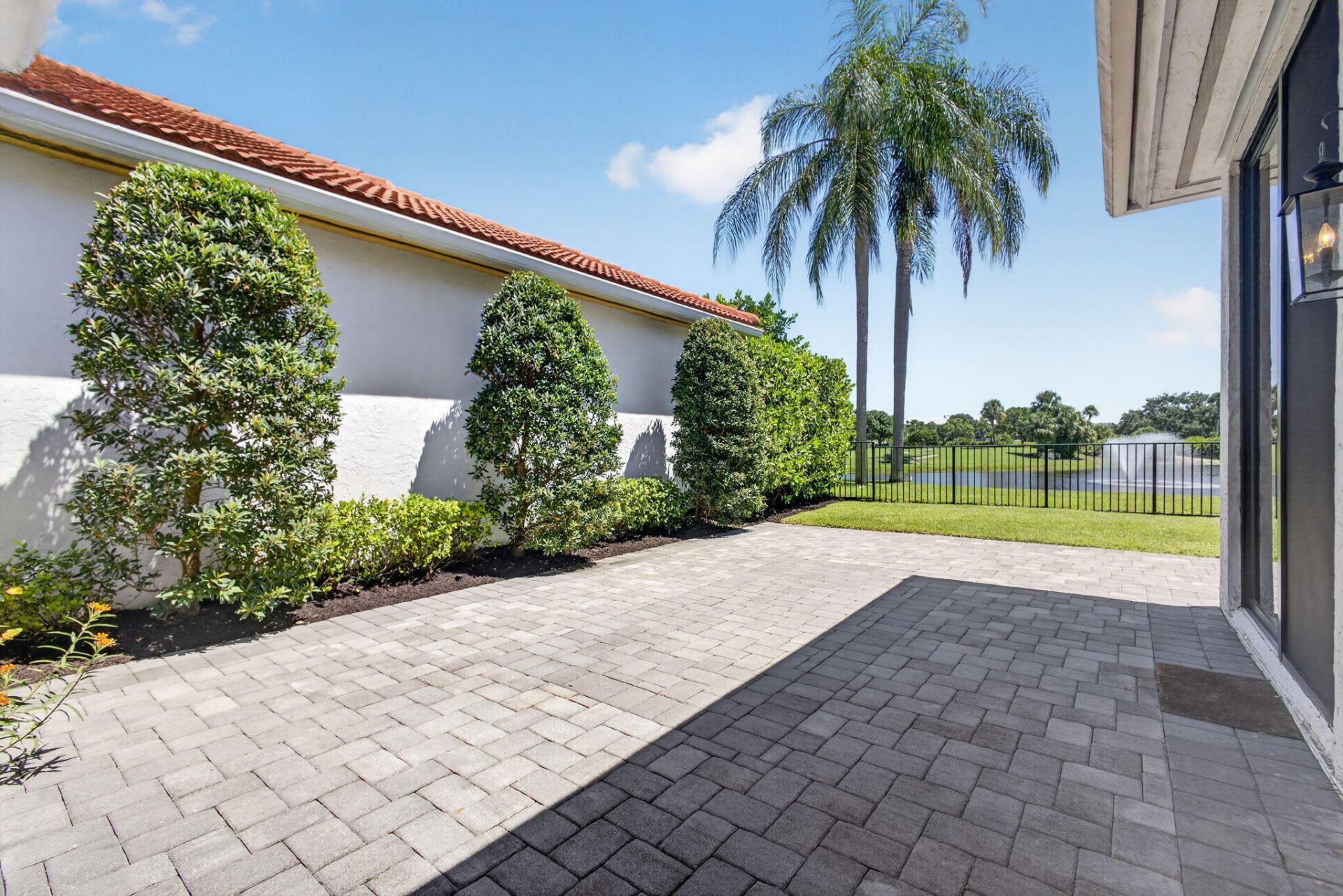 2185 Regents Boulevard, West Palm Beach, FL 33409 Photo