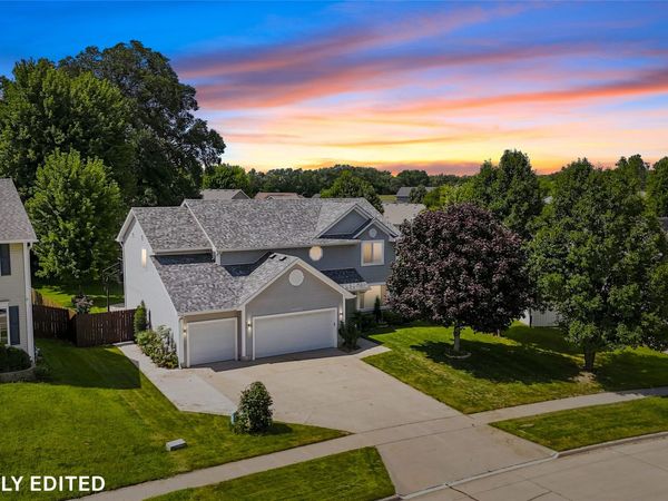 6008 NW 50th Street , Johnston, IA 50131