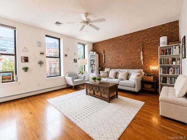 164 W 122nd Street, Unit 2, New York (Manhattan), NY 10027