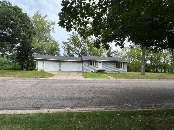 315 Front Street , Monticello, MN 55362