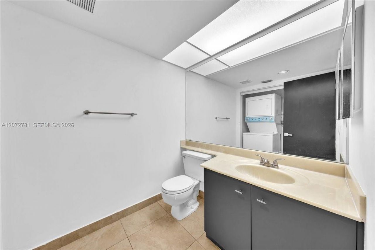 1300 SW 125th Ave, Unit 114K, Pembroke Pines, FL 33027 Photo
