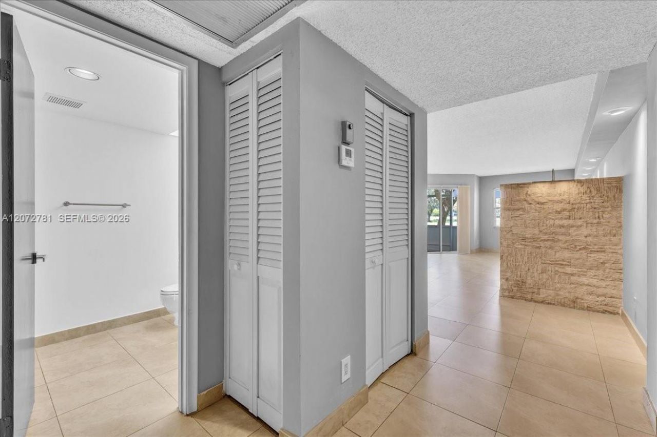 1300 SW 125th Ave, Unit 114K, Pembroke Pines, FL 33027 Photo