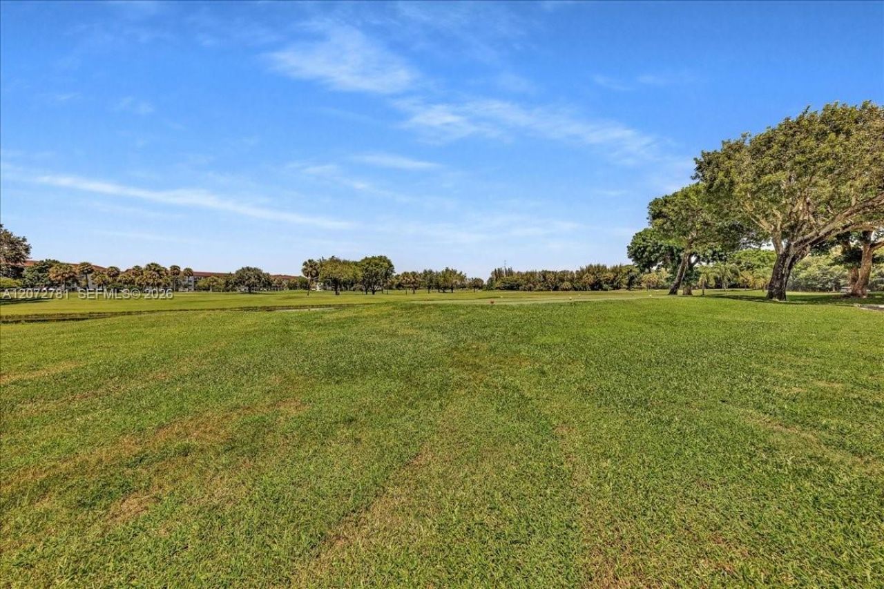 1300 SW 125th Ave, Unit 114K, Pembroke Pines, FL 33027 Photo