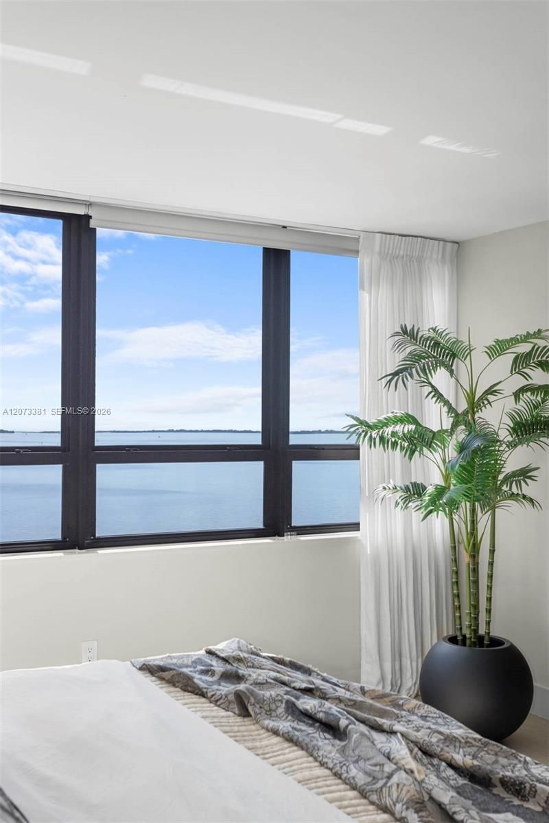 2 Grove Isle Dr , Unit B1005, Miami, FL 33133 Photo