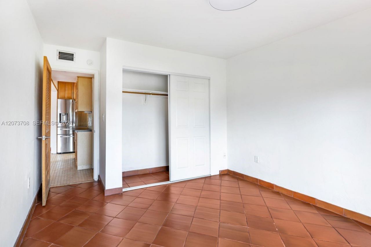 8335 SW 72nd Ave, Unit 205D, Miami, FL 33143 Photo