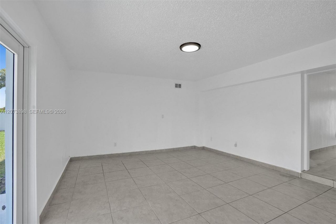 12701 SW 80th St, Miami, FL 33183 Photo