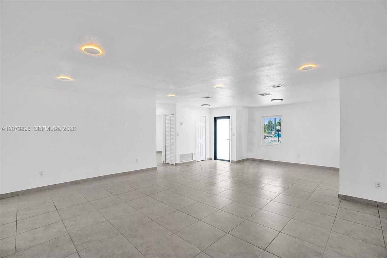 12701 SW 80th St, Miami, FL 33183 Photo