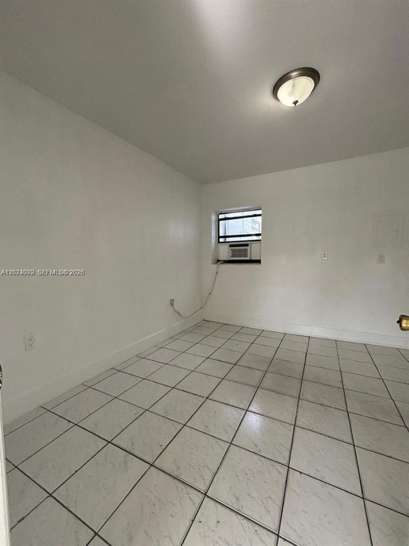1660 SW 24th Ave , Miami, FL 33145 Photo