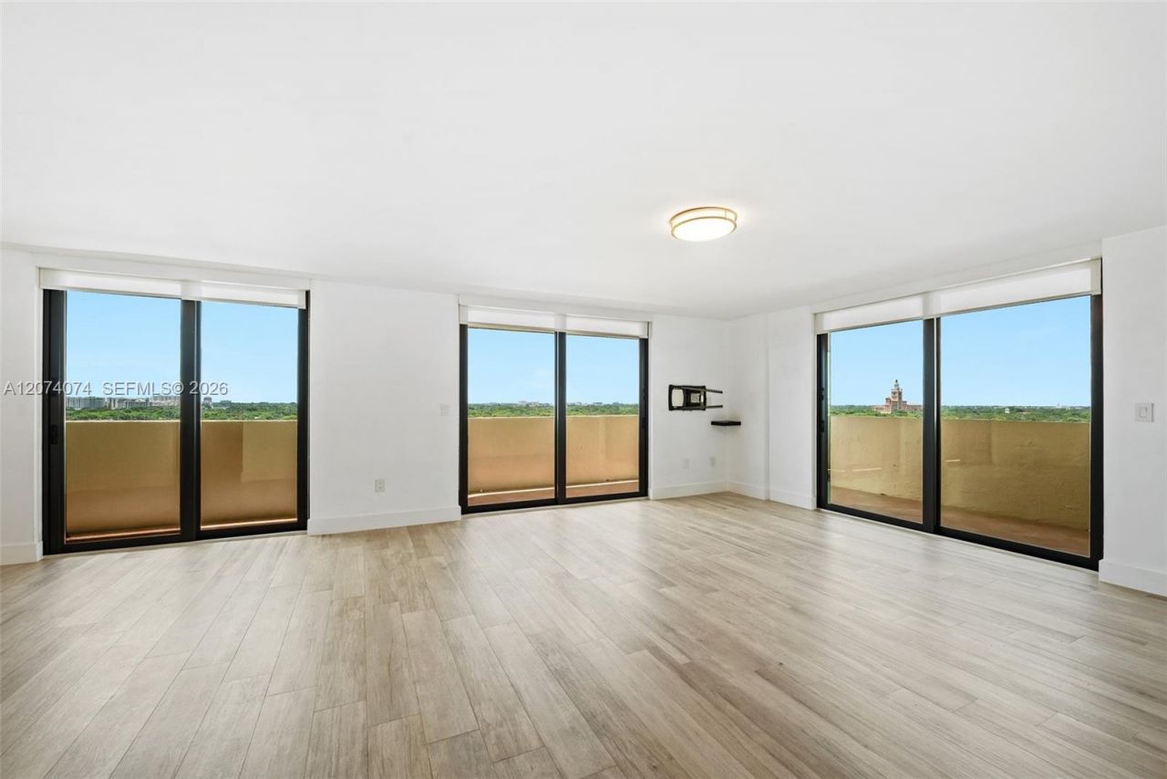 600 Biltmore Way , Unit 1214, Coral Gables, FL 33134 Photo