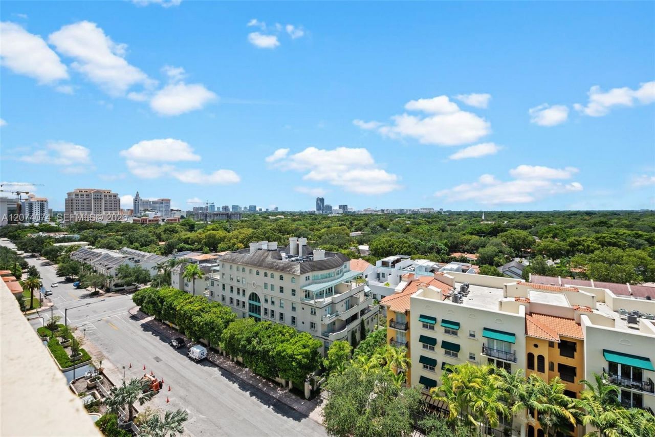 600 Biltmore Way , Unit 1214, Coral Gables, FL 33134 Photo