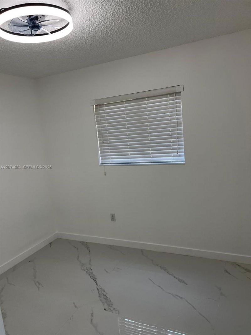 5560 W 21st Ct , Unit 108, Hialeah, FL 33016 Photo