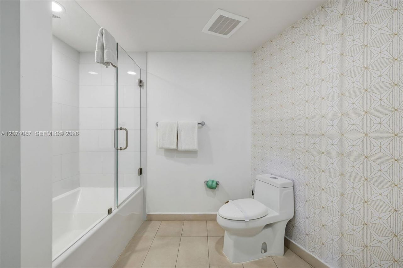 4111 S Ocean Dr , Unit 3706, Hollywood, FL 33019 Photo