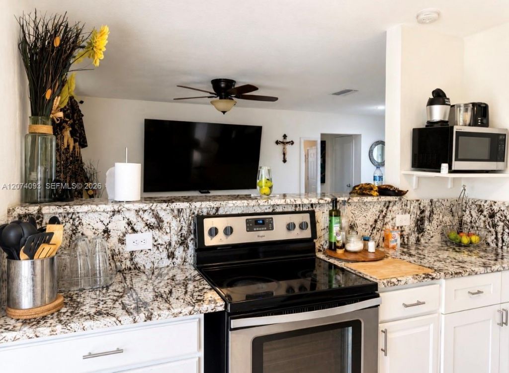 9331 NW 24th Pl, Sunrise, FL 33322 Photo