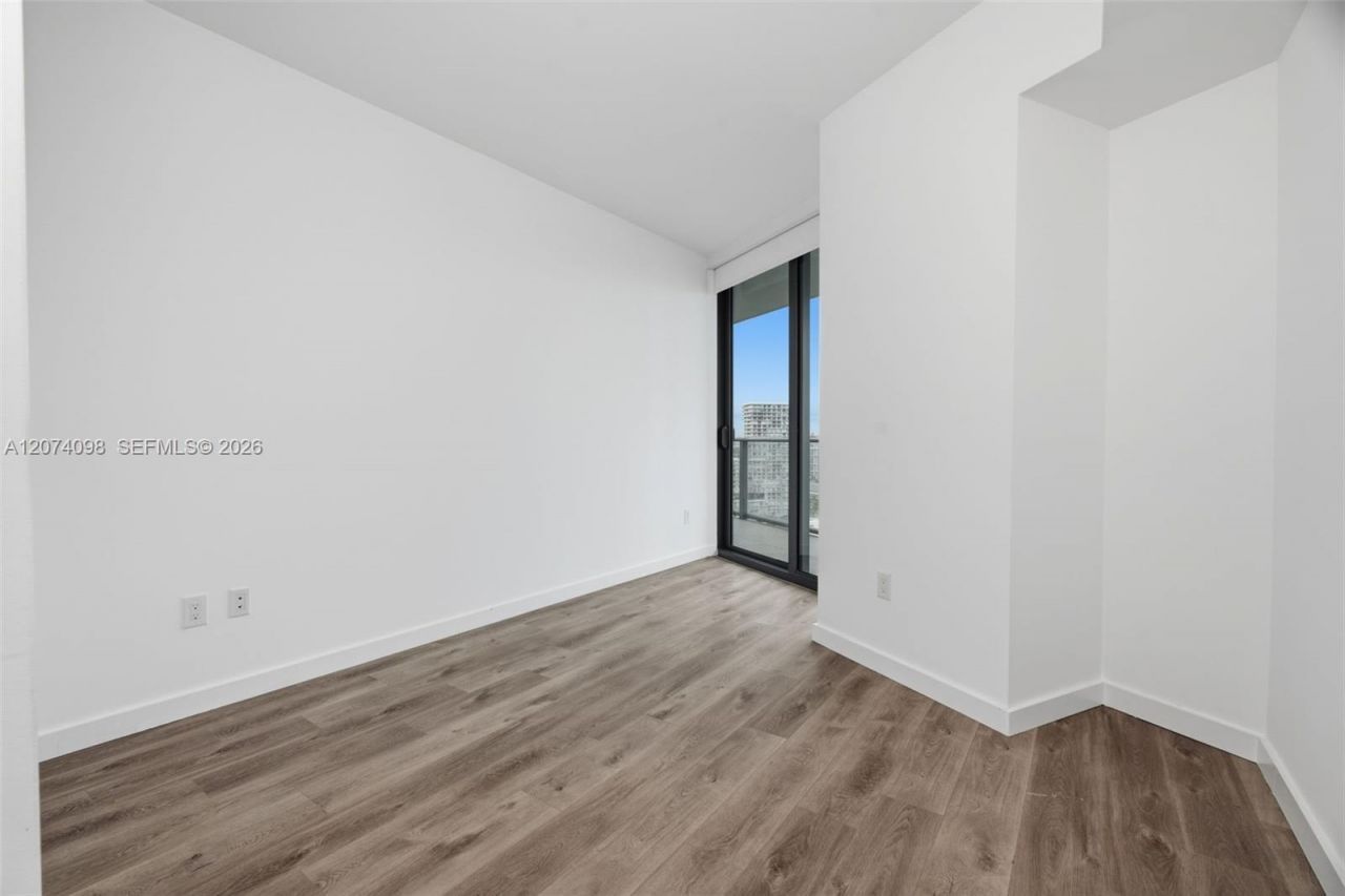 501 NE 31st St, Unit 2310, Miami, FL 33137 Photo