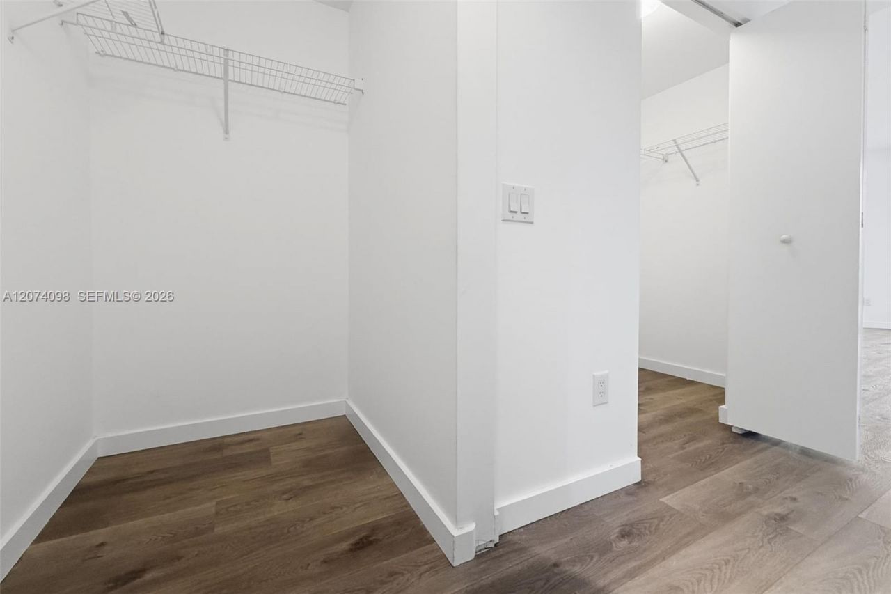 501 NE 31st St, Unit 2310, Miami, FL 33137 Photo