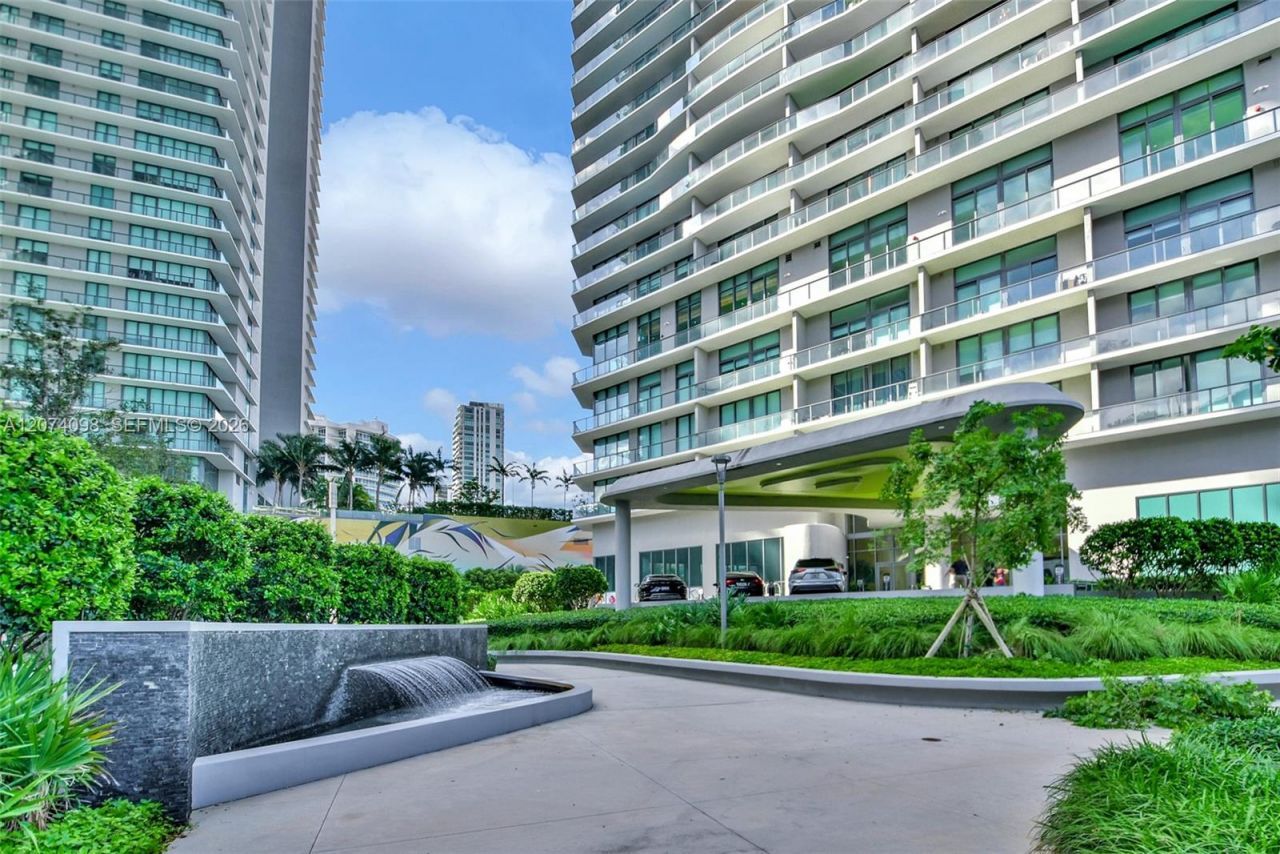 501 NE 31st St , Unit 2310, Miami, FL 33137 Photo