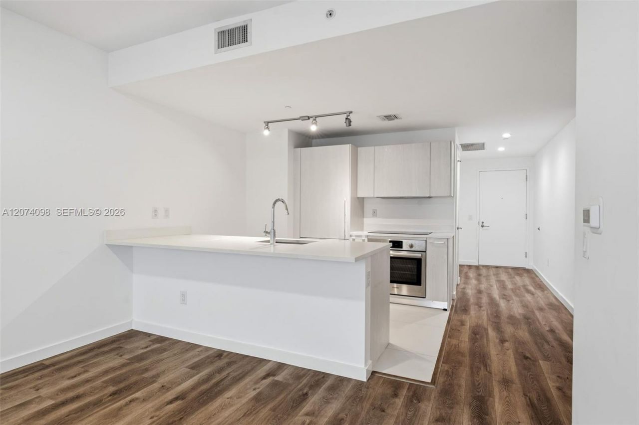 501 NE 31st St, Unit 2310, Miami, FL 33137 Photo