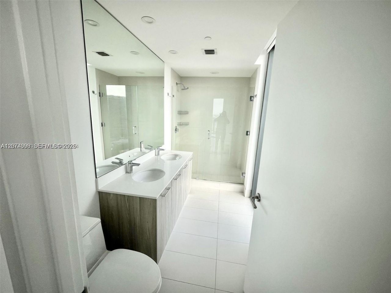 501 NE 31st St , Unit 2310, Miami, FL 33137 Photo