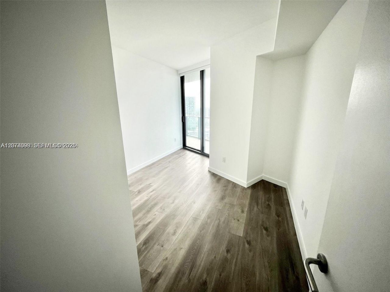 501 NE 31st St , Unit 2310, Miami, FL 33137 Photo