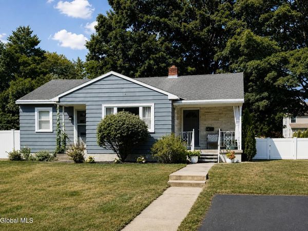 81 Monroe Street, Saratoga Springs, NY 12866