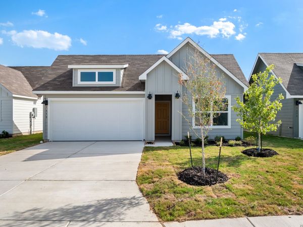 1658 RUBEN DR, New Braunfels, TX 78130