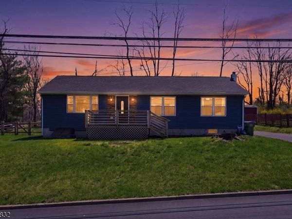 314 Greenwich St, Greenwich, NJ 08886
