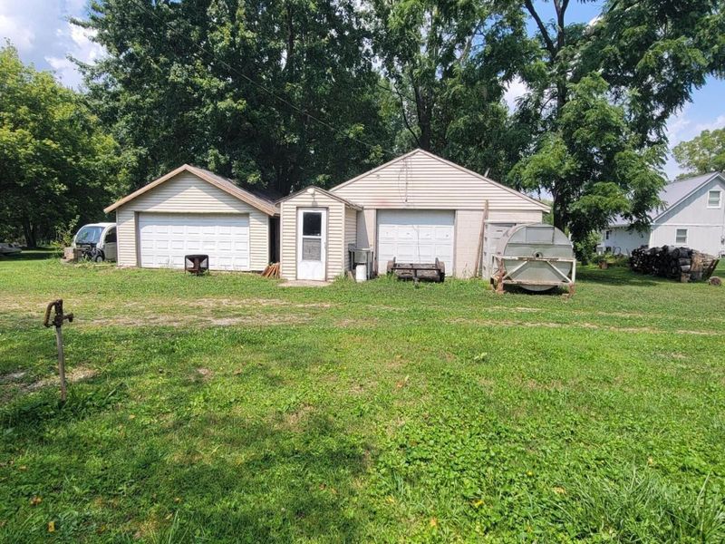 123 E Main Street, Fulton, OH 43321 Photo 2