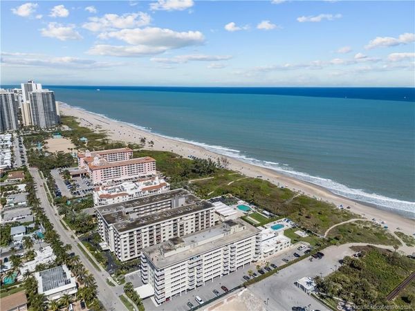 125 Ocean Avenue , Unit 506, Palm Beach Shores, FL 33404