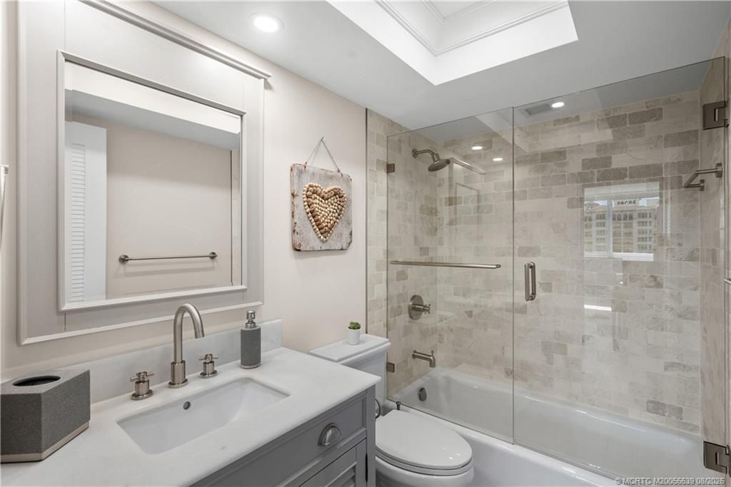125 Ocean Avenue , Unit 506, Palm Beach Shores, FL 33404 Photo
