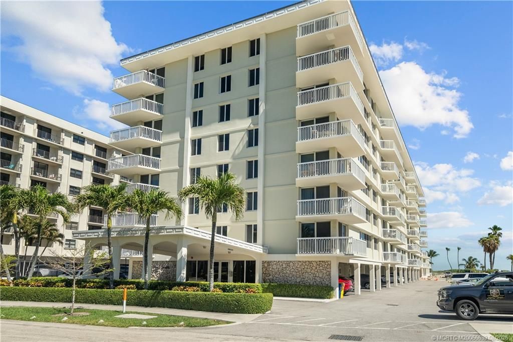 125 Ocean Avenue , Unit 506, Palm Beach Shores, FL 33404 Photo