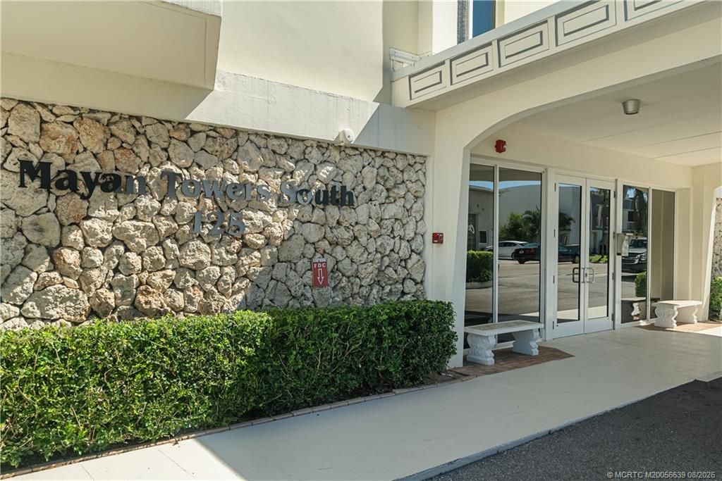 125 Ocean Avenue , Unit 506, Palm Beach Shores, FL 33404 Photo