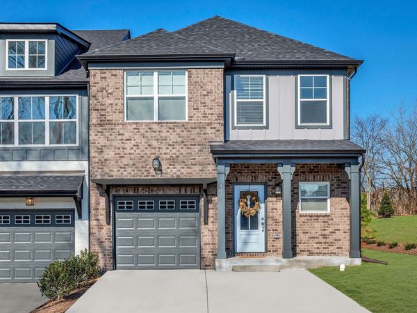 159 Rothwood PVT Drive, Hendersonville, TN 37075