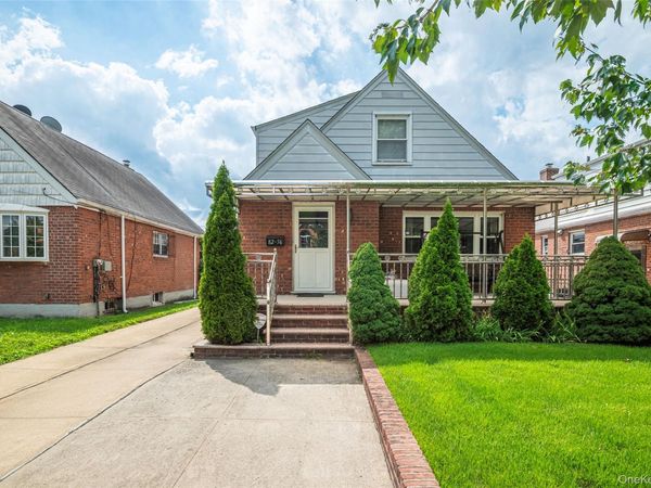 82-56 250th Street , Bellerose, NY 11426