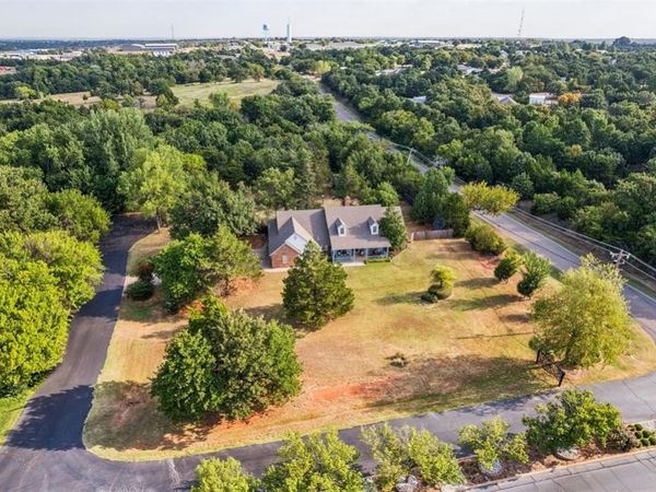 4275 Cedar Creek Drive, Edmond, OK 73034