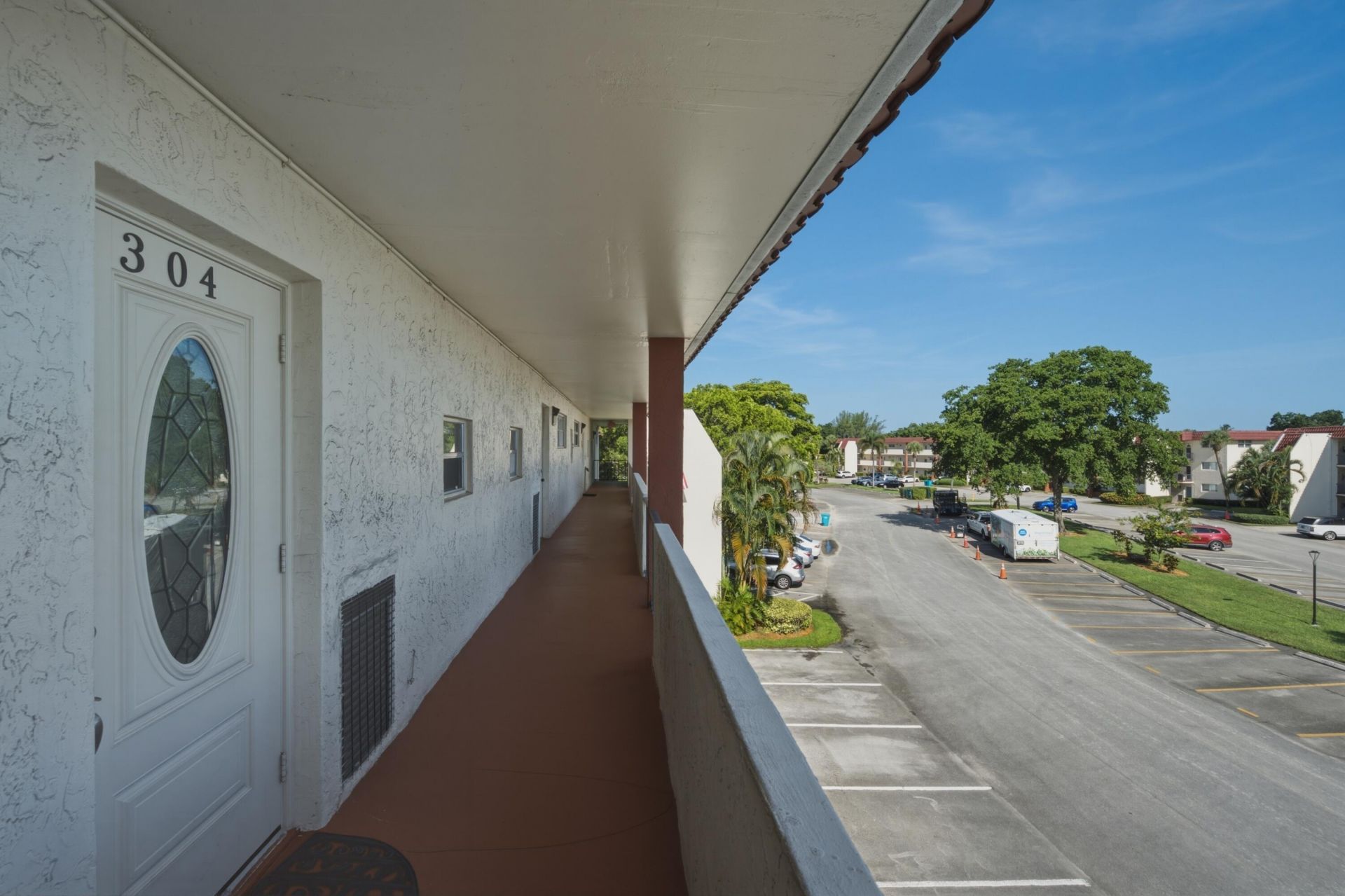 9420 S Hollybrook Lake Drive, Unit 304, Pembroke Pines, FL 33025 Photo