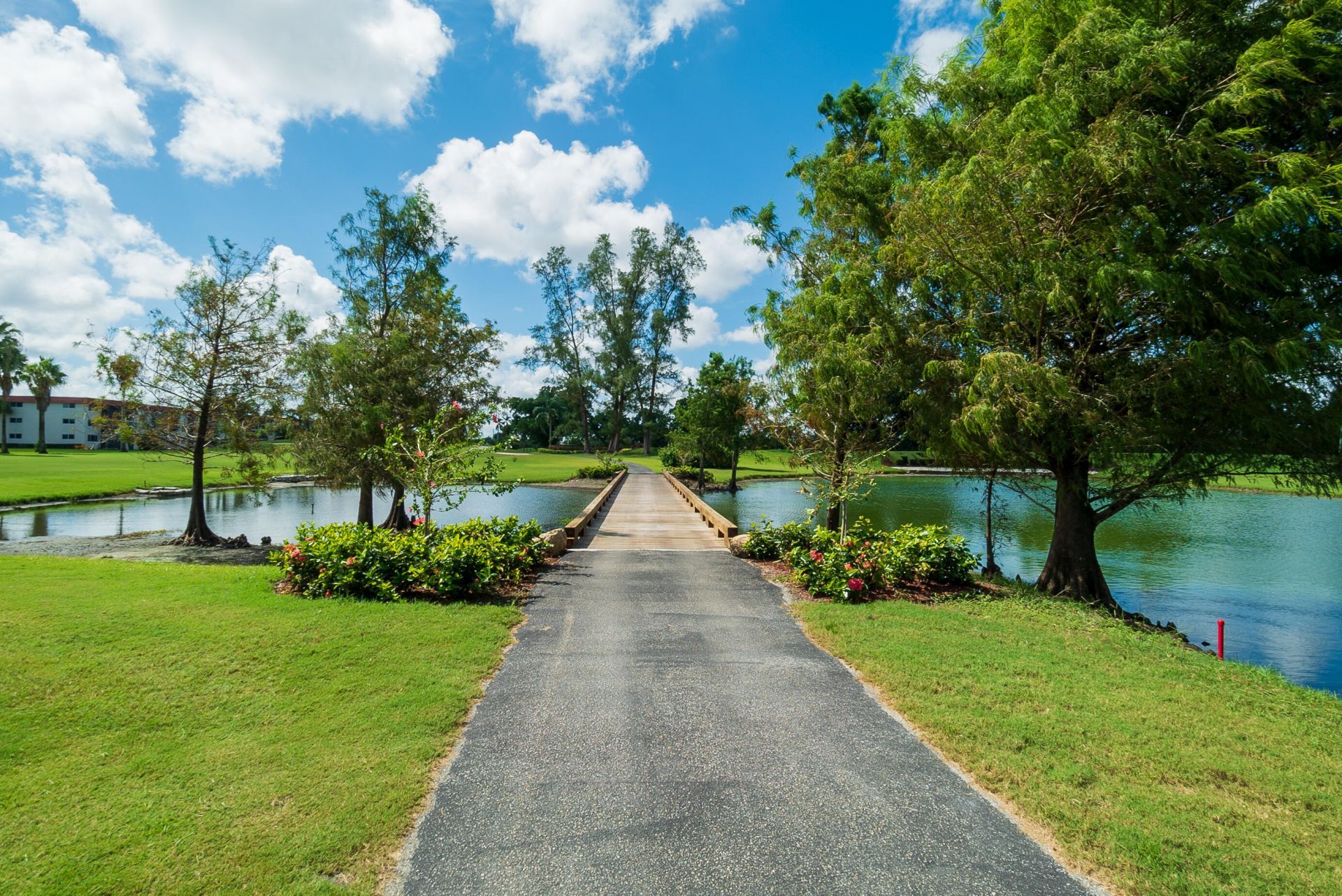9420 S Hollybrook Lake Drive, Unit 304, Pembroke Pines, FL 33025 Photo
