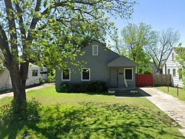1933 Fort Worth Street, Grand Prairie, TX 75050