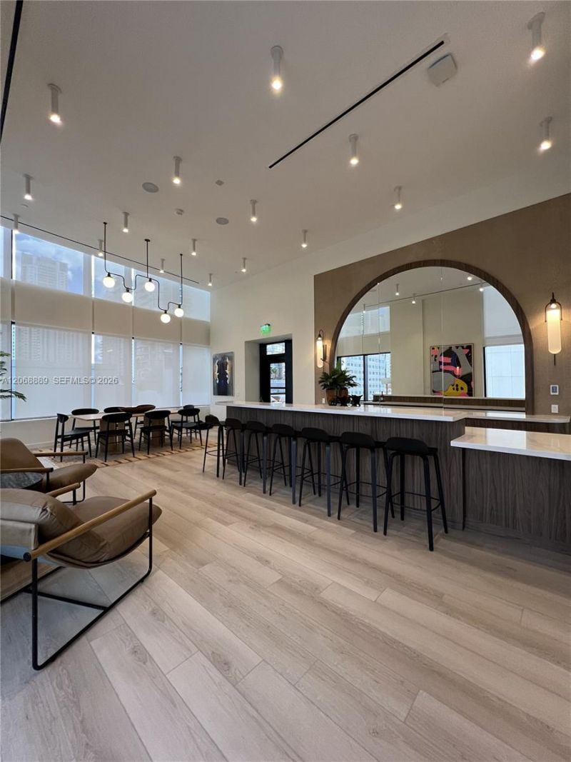 225 N Miami Ave , Unit 1702, Miami, FL 33128 Photo
