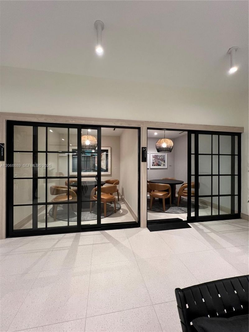 225 N Miami Ave , Unit 1702, Miami, FL 33128 Photo