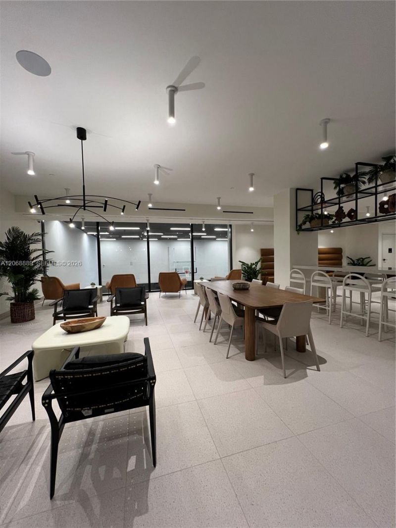 225 N Miami Ave , Unit 1702, Miami, FL 33128 Photo